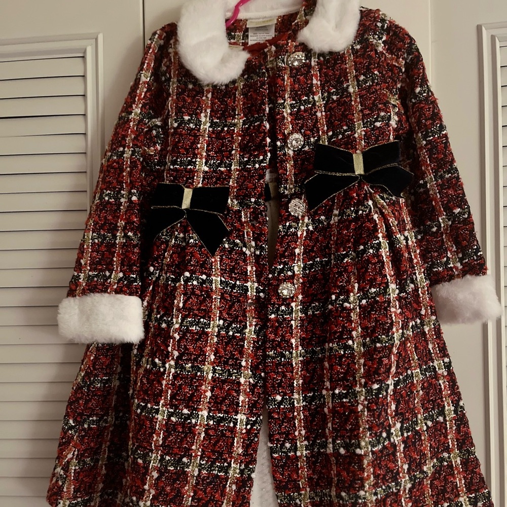 An Elegant Holiday Dress!